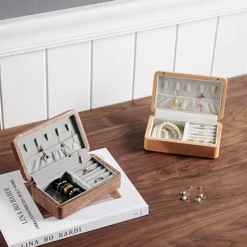 Luxury Wood Jewelry Box sacodise.com